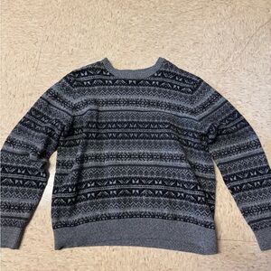 Old navy sweater